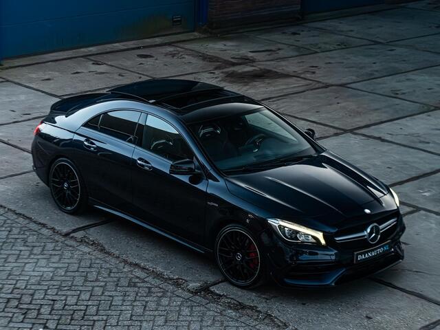 Mercedes-Benz CLA-KLASSE AMG 45 4MATIC Kuipstoelen Pano Keyless AppleCP