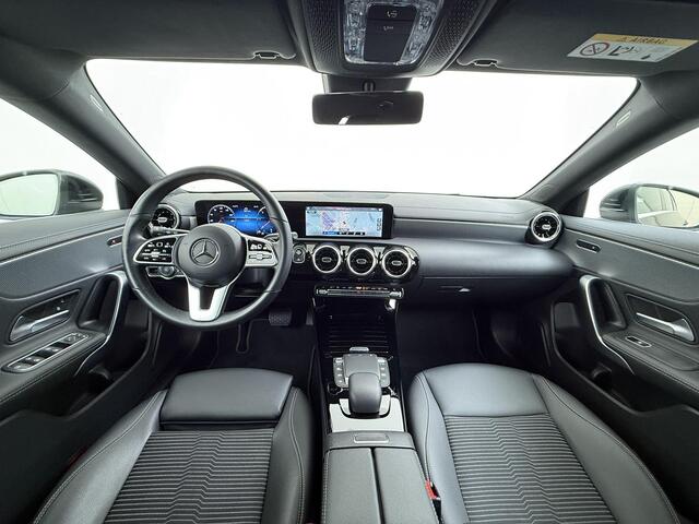 Mercedes-Benz CLA-KLASSE Shooting Brake 200 d Business Solution Camera Navigatie