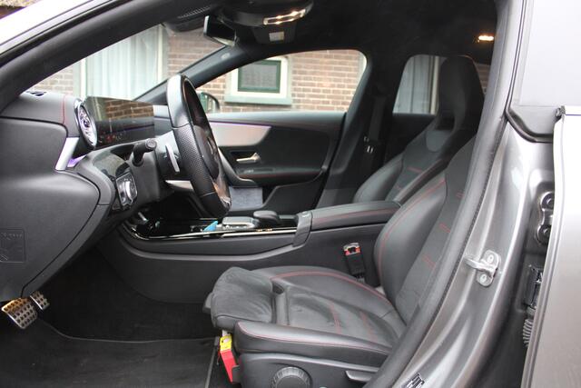 Mercedes-Benz CLA-KLASSE Shooting Brake 250 e AMG Line PHEV SFEER LED NAVI CAMERA 47000KM!!!