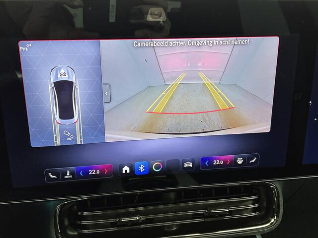 Mercedes-Benz CLA-KLASSE 180 Business Solution AMG | Premium pakket | Nightpakket | Trekhaak | MBUX Superscreen | Adaptieve cruisecontrol | Memorypakket | THERMOTRONIC | KEYLESS-GO comfortpakket |