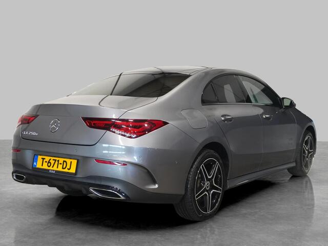 Mercedes-Benz CLA-KLASSE 250 e Business Solution AMG Limited | Nightpakket | Panoramadak | Sfeerverlichting | Advanced Sound System | Stoelverwarming | Multibeam LED