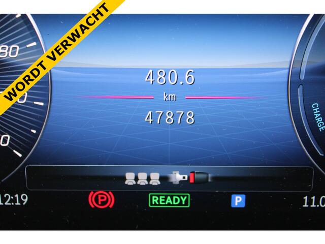 Mercedes-Benz CLA-KLASSE Shooting Brake 250 e Luxury Line WIDESCREEN KEYLESS SFEER 18''