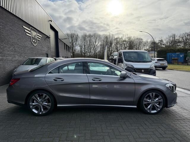 Mercedes-Benz CLA-KLASSE 180 Business Solution Plus Upgrade Edition | 1E EIGENAAR | 12MND GARANTIE | AUTOMAAT | LED | AIRCO | NAVI | CRUISE | LMV | STOELVERWARMING |