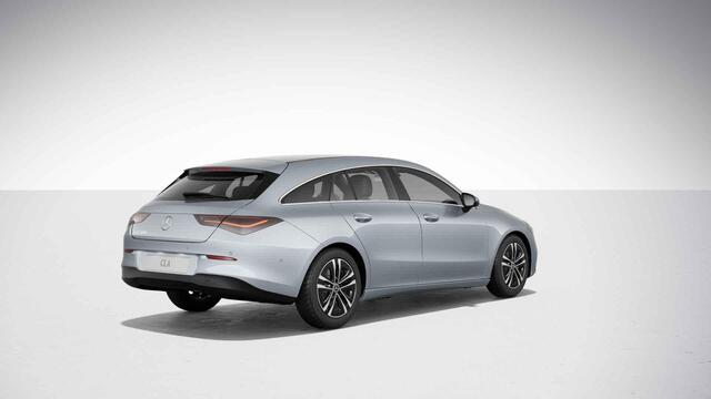 Mercedes-Benz CLA-KLASSE Shooting Brake 180 Star Edition LIMITED | Voorstoelen verwarmd | Achteruitrijcamera | LED koplampen |