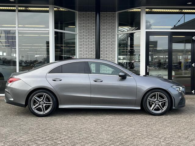 Mercedes-Benz CLA-KLASSE 180 Business Solution AMG | Cruise Control | Stoelverwarming | Navigatie