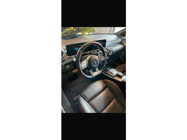 Mercedes-Benz CLA-KLASSE AMG 35 4MATIC Premium Plus Pano | AMG-Zetels | Dealer Onderhouden |