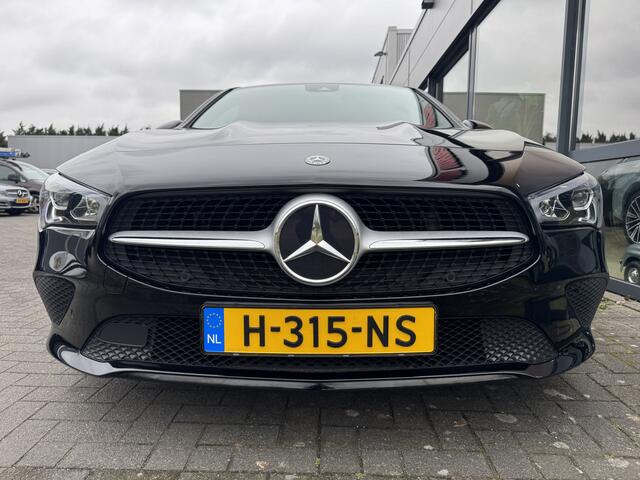 Mercedes-Benz CLA-KLASSE Shooting Brake 180 Business Solution