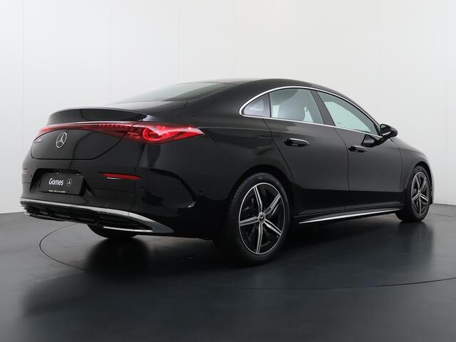 Mercedes-Benz CLA-KLASSE 180 Business Solution AMG | Panoramadak | Adaptieve Cruise Control | Dodehoekassistent | Verkeersbordenassistent | Adaptieve Grootlichtassistent | Stoelverwarming | Sfeerverlichting | Apple CarPlay | Android Auto | Achteruitrijcamera | Parkeersensoren