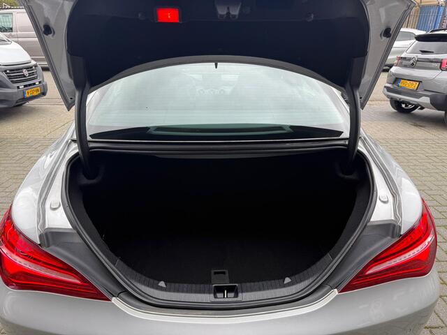 Mercedes-Benz CLA-KLASSE 180 d Business Solution | 2E EIGENAAR | UNIEK LAGE KM STAND | CRUISE | CAMERA | NAVI |