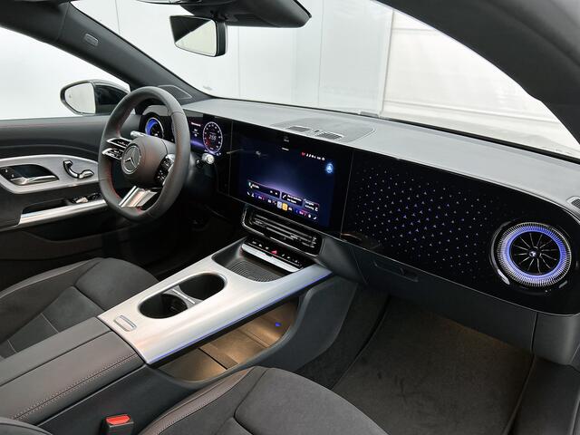 Mercedes-Benz CLA-KLASSE 250+ Launch Edition 85 kWh | Adaptieve Cruise Control | Nightpakket | Memorypakket voorstoelen | Warmtepomp | MULTIBEAM LED | 19 inch AMG velgen |