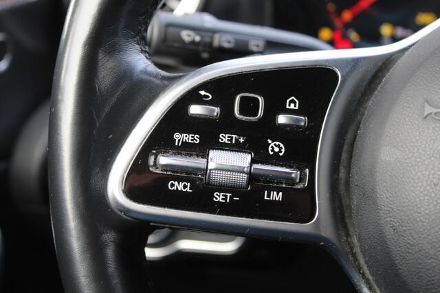 Mercedes-Benz CLA-KLASSE Shooting Brake 200 Luxury Line