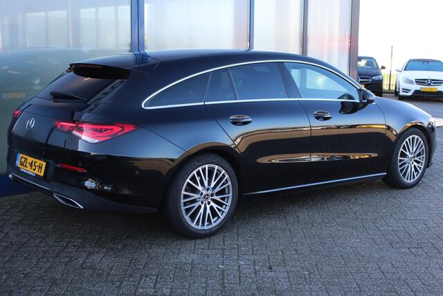 Mercedes-Benz CLA-KLASSE Shooting Brake 180 AUT7 Luxury Line LEDER NAVI CAMERA CARPLAY
