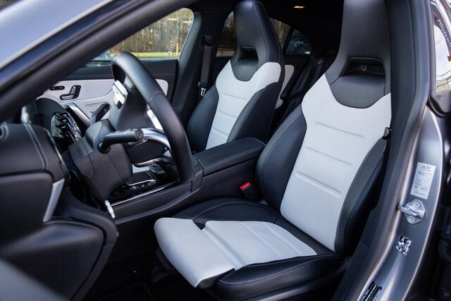 Mercedes-Benz CLA-KLASSE 200 Premium Plus , Panoramadak, Burmester, Head-up display,