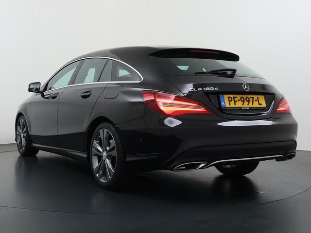 Mercedes-Benz CLA-KLASSE Shooting Brake 180 d Business Solution Camera Dealer onderhouden