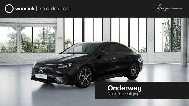 Mercedes-Benz CLA-KLASSE 200 Business Solution AMG 58 kWh | Panoramadak | Premium Pakket | Superscreen | Trekhaak | Head-Up | Burmester |