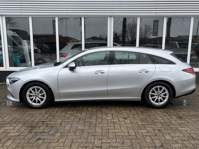 Mercedes-Benz CLA-KLASSE Shooting Brake 180 Business Solution | Mbux | Stoelverwarming | Parkeer Camera | Elektrische Achterklep