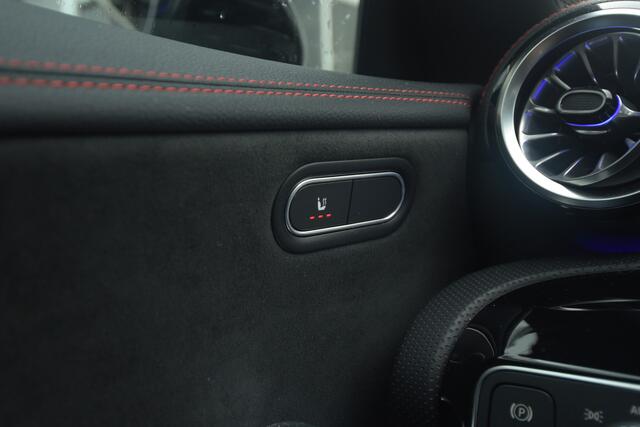 Mercedes-Benz CLA-KLASSE 250 AMG Line Premium Plus