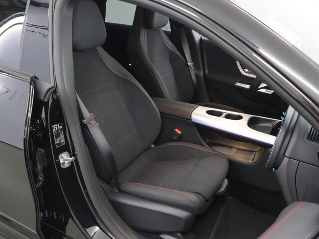 Mercedes-Benz CLA-KLASSE 250+ Launch Edition 85 kWh | Night | Panoramadak | Stoelverwarming | DISTRONIC | Achteruitrijcamera |