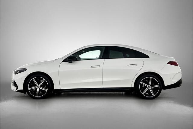 Mercedes-Benz CLA-KLASSE 200 Business Solution AMG 58 kWh | Premium pakket | Nightpakket | Smartphone integratie | Adaptieve cruisecontrol | URBAN GUARD | Vast panoramadak | Memorypakket | Warmtepomp | MBUX Superscreen |