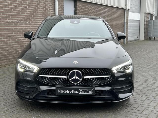 Mercedes-Benz CLA-KLASSE 180 AMG Line | Panoramadak | Sfeerverlichting |