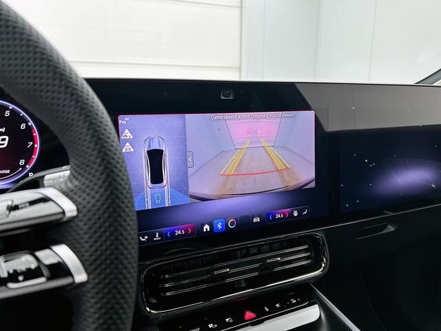 Mercedes-Benz CLA-KLASSE 200 Business Solution AMG | Premium Plus | Winterpakket | Rijassistentiepakket | Nightpakket | MBUX Augmented Reality navigatie | Smartphone integratie | Burmester 3D Surround Sound |