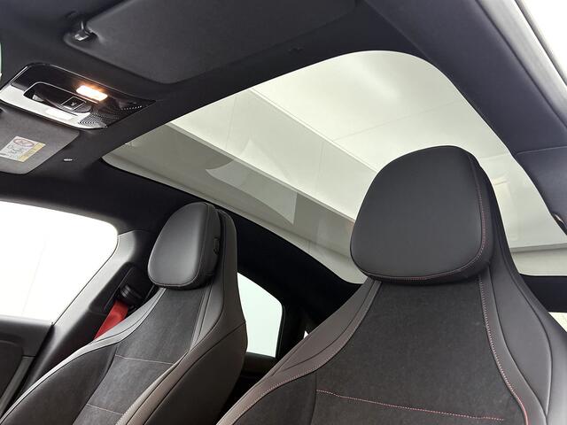 Mercedes-Benz CLA-KLASSE 200 Business Solution AMG | Premium Plus | Winterpakket | Rijassistentiepakket | Nightpakket | MBUX Augmented Reality navigatie | Smartphone integratie | Burmester 3D Surround Sound |