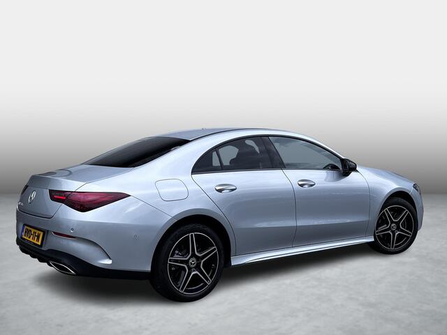 Mercedes-Benz CLA-KLASSE 250 e Star Edition AMG | Night Pakket | Dodehoekassistent | Apple CarPlay | Android Auto | Sfeerverlichting | Stoelverwarming | Parkeersensoren | Achteruitrijcamera | Elektrisch Inklapbare Buitenspiegels