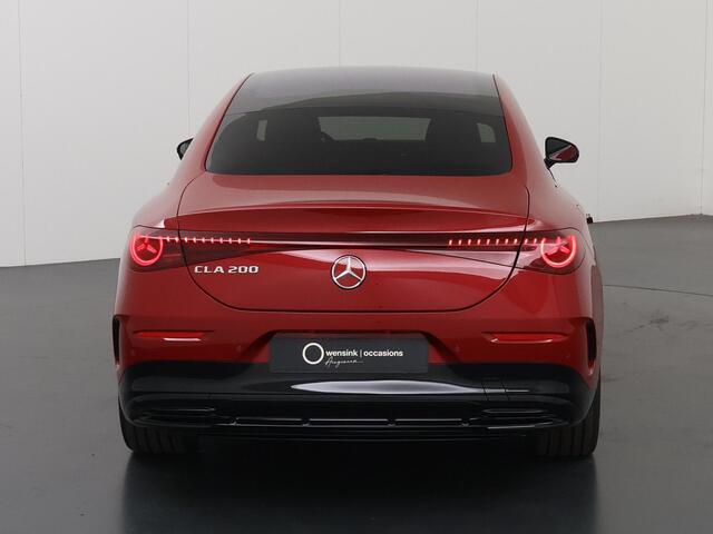 Mercedes-Benz CLA-KLASSE 200 Business Solution AMG 58 kWh | Premium Pakket | Night | Superscreen | Memory Pakket | Panoramadak |