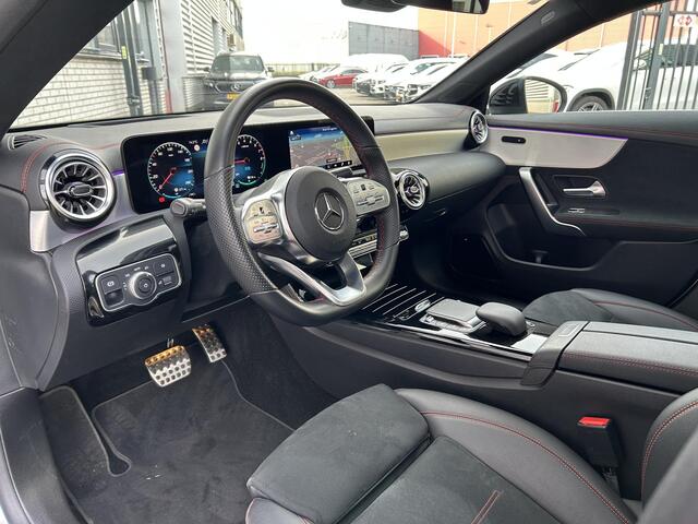 Mercedes-Benz CLA-KLASSE 250 e AMG | Rijassistentie+ | Head-Up Display