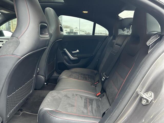 Mercedes-Benz CLA-KLASSE 250 e AMG | Panoramadak | Memorypakket | Sfeerverlichting