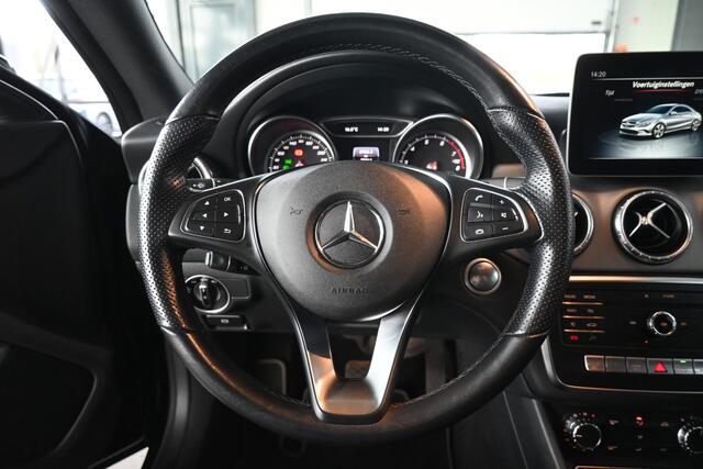 Mercedes-Benz CLA-KLASSE 200 Prestige AMG Automaat Clima Navigatie LED Rijklaarprijs Inruil Mogelijk!