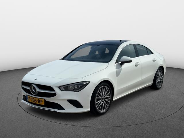 Mercedes-Benz CLA-KLASSE 180 Business Solution Luxury Aut | Panoramadak | Sfeerled