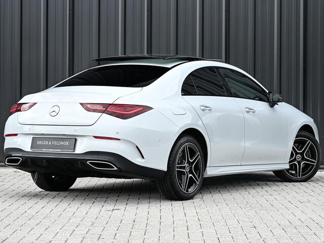 Mercedes-Benz CLA-KLASSE 250 e AMG Line | Panoramadak | Distronic | Night pack | Stoelverwarming | 360 camera | Keyless | Head-up | Ambiance interieur