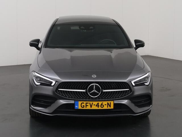 Mercedes-Benz CLA-KLASSE 250 e AMG Line | Panoramadak | Night pakket | Rij assistentiepakket |