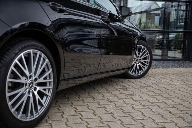 Mercedes-Benz CLA-KLASSE 180 Business Solution Progressive , Virtual cockpit, Achteruitrijcamera, BTW