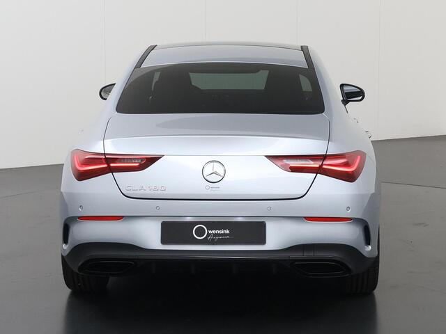 Mercedes-Benz CLA-KLASSE 180 Business Solution AMG | Panoramaschuifdak | AMG Line Plus | Head-up display | Nightpakket | 360° camera | Dodehoekassistent |