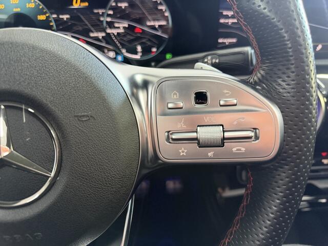 Mercedes-Benz CLA-KLASSE CLA 200 AMG PANO MEMORY SFEER