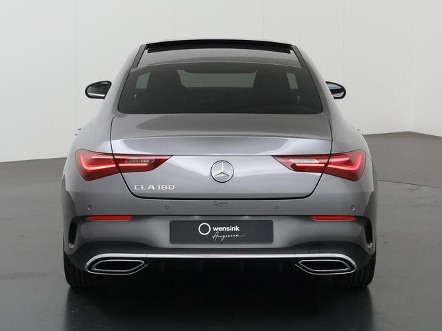 Mercedes-Benz CLA-KLASSE Coupé 180 Business Solution AMG | Premium plus | Winterpakket | Techniekpakket | Burmester | Panoramaschuifdak | Head-up display | Stoelverwarming | 360° camera |