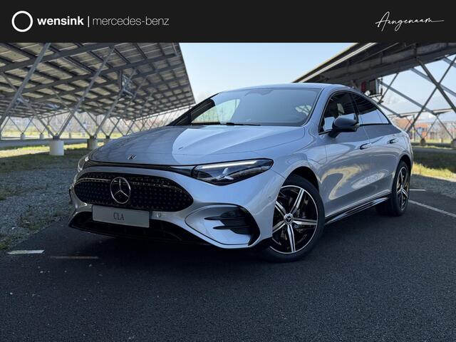 Mercedes-Benz CLA-KLASSE 200 Business Solution AMG 58 kWh EQ | Night | Panoramadak | Distronic | Achteruitrijcamera| Dodehoekassistent | Stoelverwarming |