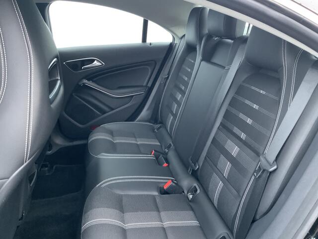 Mercedes-Benz CLA-KLASSE 180 Ambition Automaat Airco Cruise Navi Alu Velg Euro 6