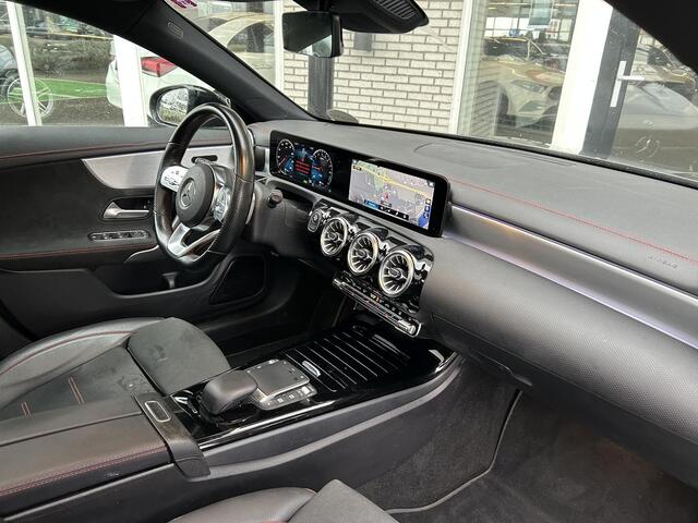 Mercedes-Benz CLA-KLASSE 250 e AMG | Panoramadak | Memorypakket | Sfeerverlichting