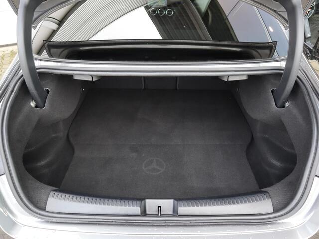 Mercedes-Benz CLA-KLASSE 250 e AMG Line