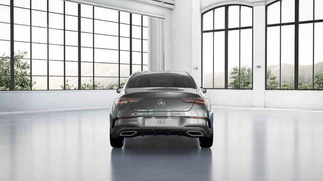 Mercedes-Benz CLA-KLASSE 180 AMG Line | Night | Panoramadak | Sfeerverlichting | 19" multispaaks velgen |