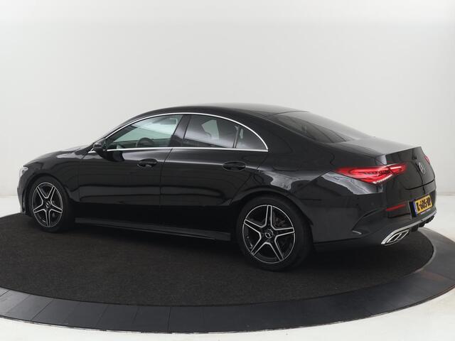 Mercedes-Benz CLA-KLASSE 180 Business Solution AMG | Stoelverwarming | Leder/Alcantara | Navigatie | Park Assist | Widescreen | Full LED | Climate control | Bluetooth | Cruise control | Sportstoelen