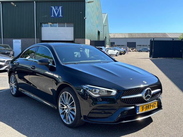 Mercedes-Benz CLA-KLASSE 250 e AMG PHEV | SFEERVERLICHTING | WIDESCREEN | AFN. TREKHAAK | STOELVERWARMING | 19 INCH | RIJKLAAR MET 12 MND BOVAG GARANTIE