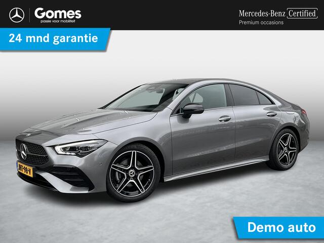 Mercedes-Benz CLA-KLASSE 180 Star Edition AMG | Night Pakket | Panoramadak | DISTRONIC Afstandsassistent | Dodehoekassistent | MULTIBEAM LED Koplampen | Sfeerverlichting | Stoelverwarming | Apple CarPlay | Android Auto | Sierdelen Aluminium | Elektrisch Inklapbare Buitenspiegels