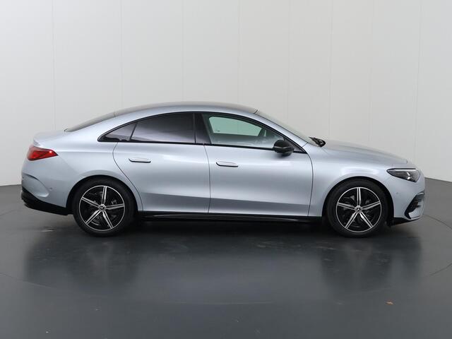 Mercedes-Benz CLA-KLASSE 180 Business Solution AMG | Night | Panoramadak | Memory | Trekhaak | Sfeerverlichting | Stoelverwarming |
