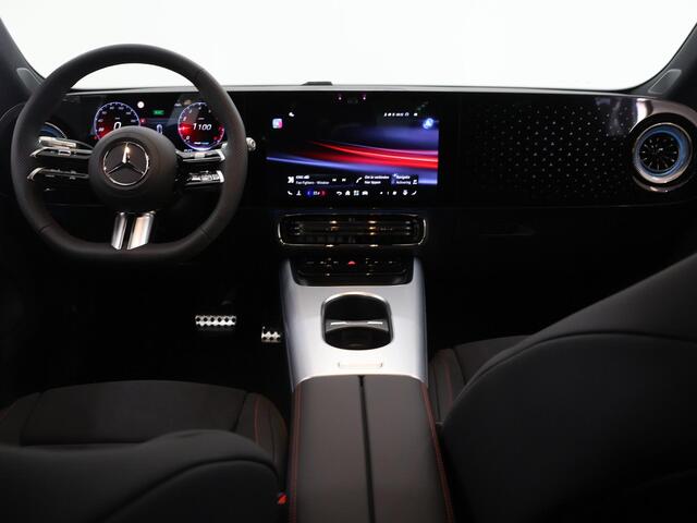 Mercedes-Benz CLA-KLASSE 180 Business Solution AMG | Night | Panoramadak | Memory | Trekhaak | Sfeerverlichting | Stoelverwarming |