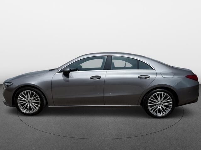 Mercedes-Benz CLA-KLASSE 180 Business Solution Luxury Aut | Sfeerverlichting | 18" MB mul