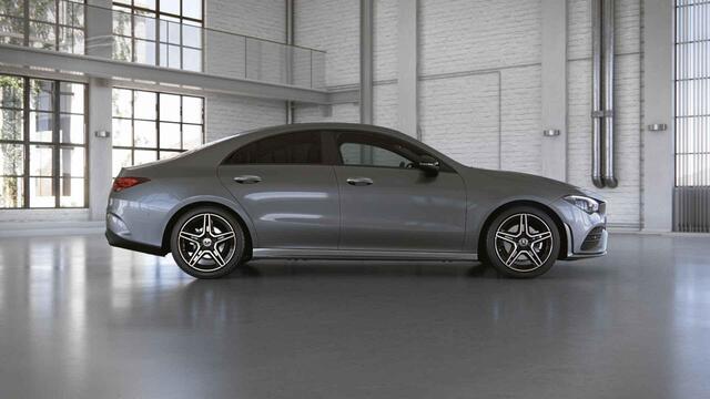 Mercedes-Benz CLA-KLASSE 180 Business Solution AMG | Night pakket | Panoramadak | Stoelverwarming | Burmester |